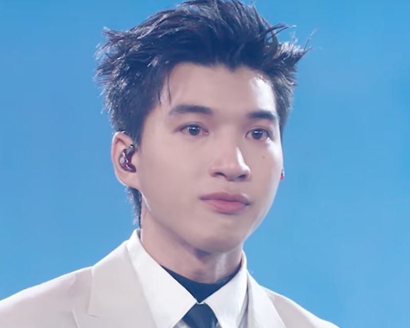 ca-si-trong-anh-trai-say-hi-1