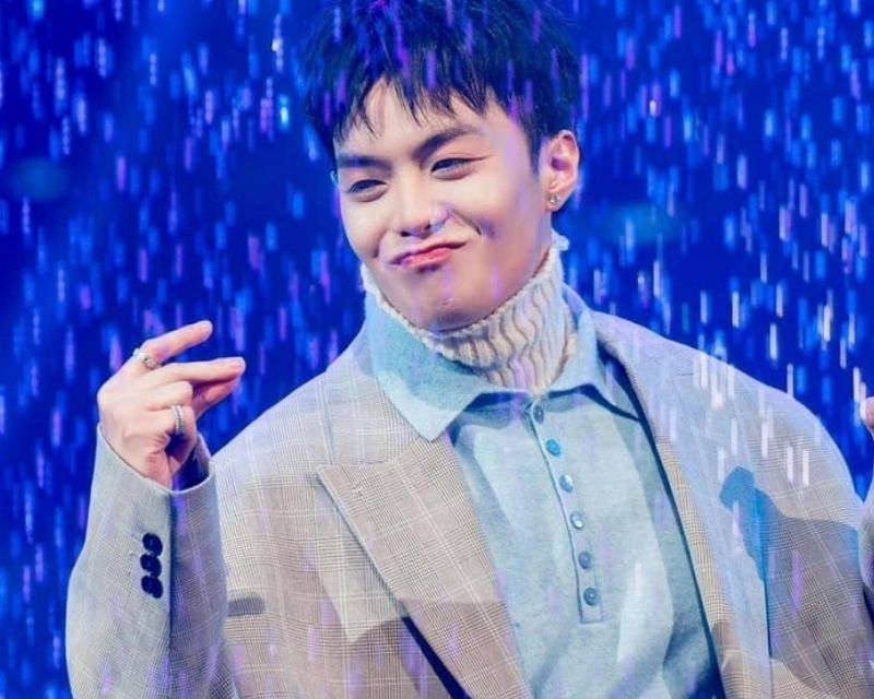 ca-si-trong-anh-trai-say-hi-5